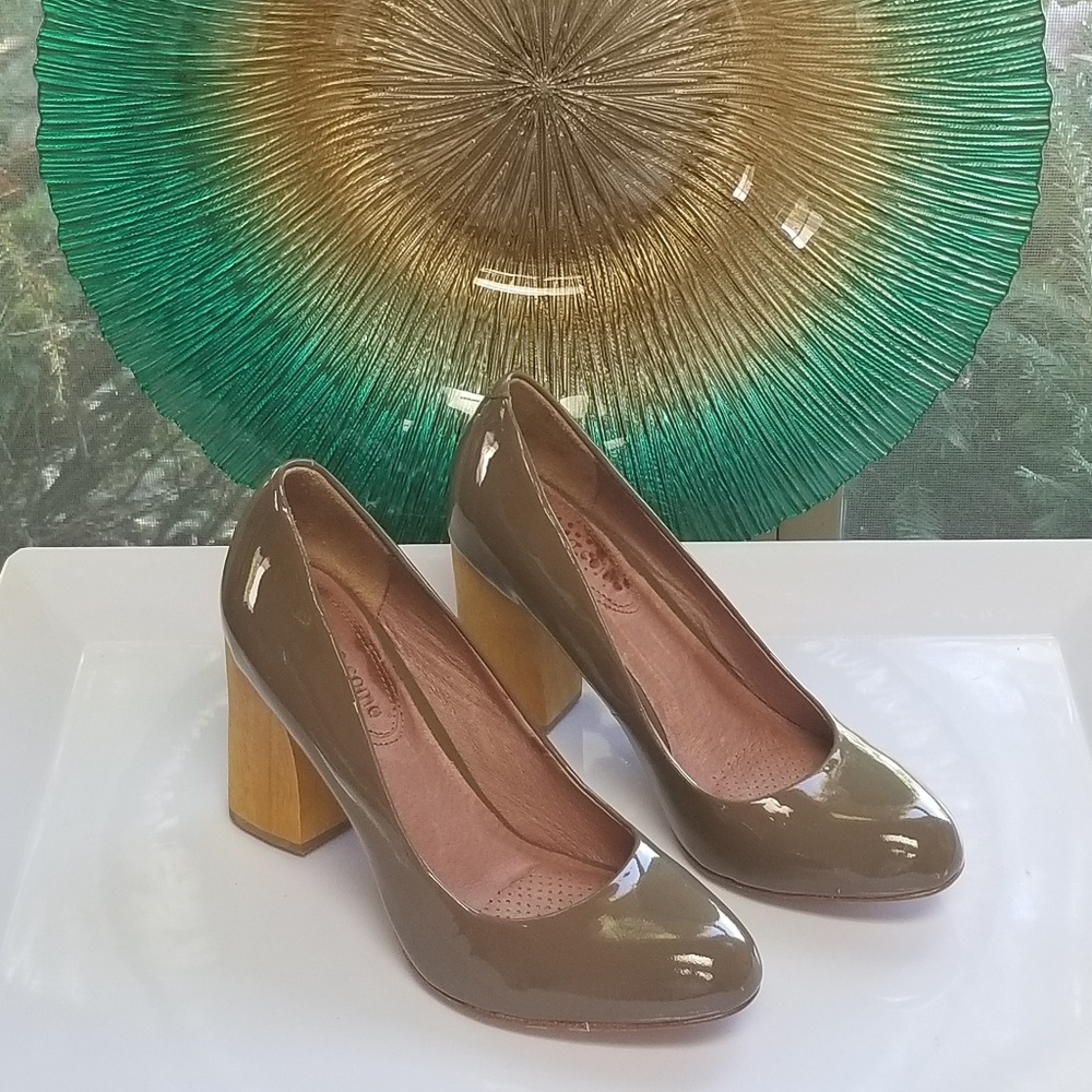 Corso Como Wood Block Heel Leather Pumps